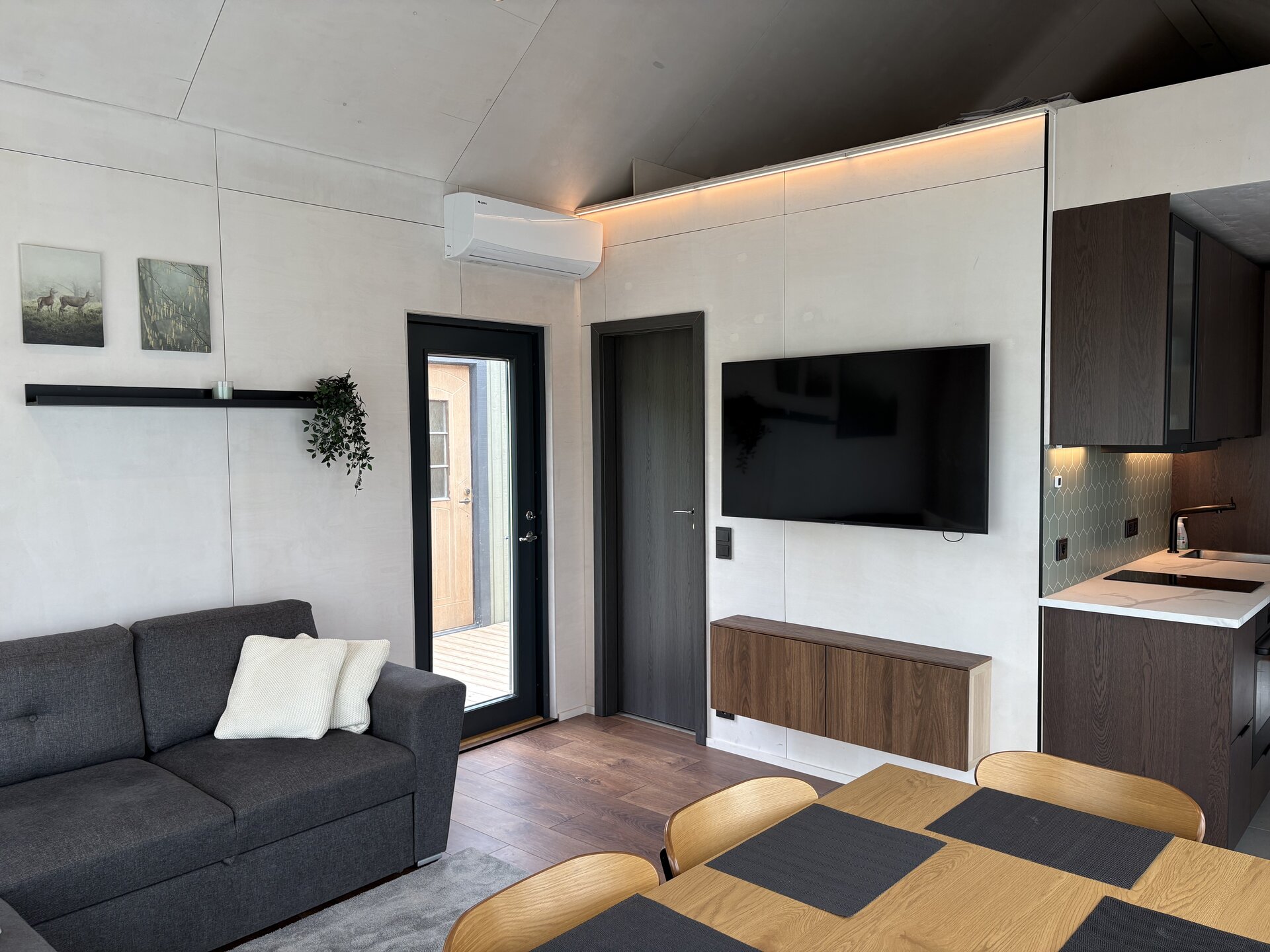 Avar elutuba — Tamme Lodge, Otepää